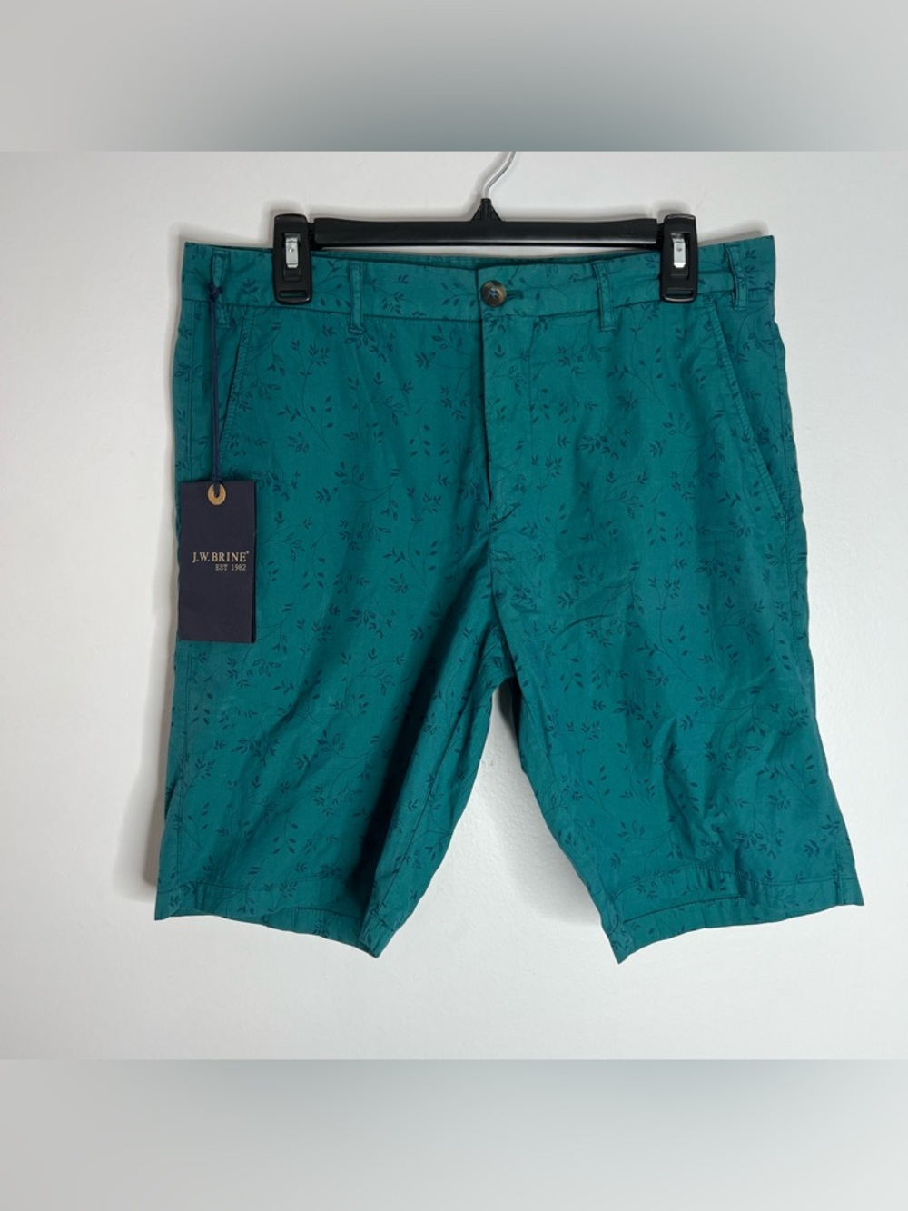 JW Brine Lightweight Floral Shorts Mens 48 Atlantic Green NWT